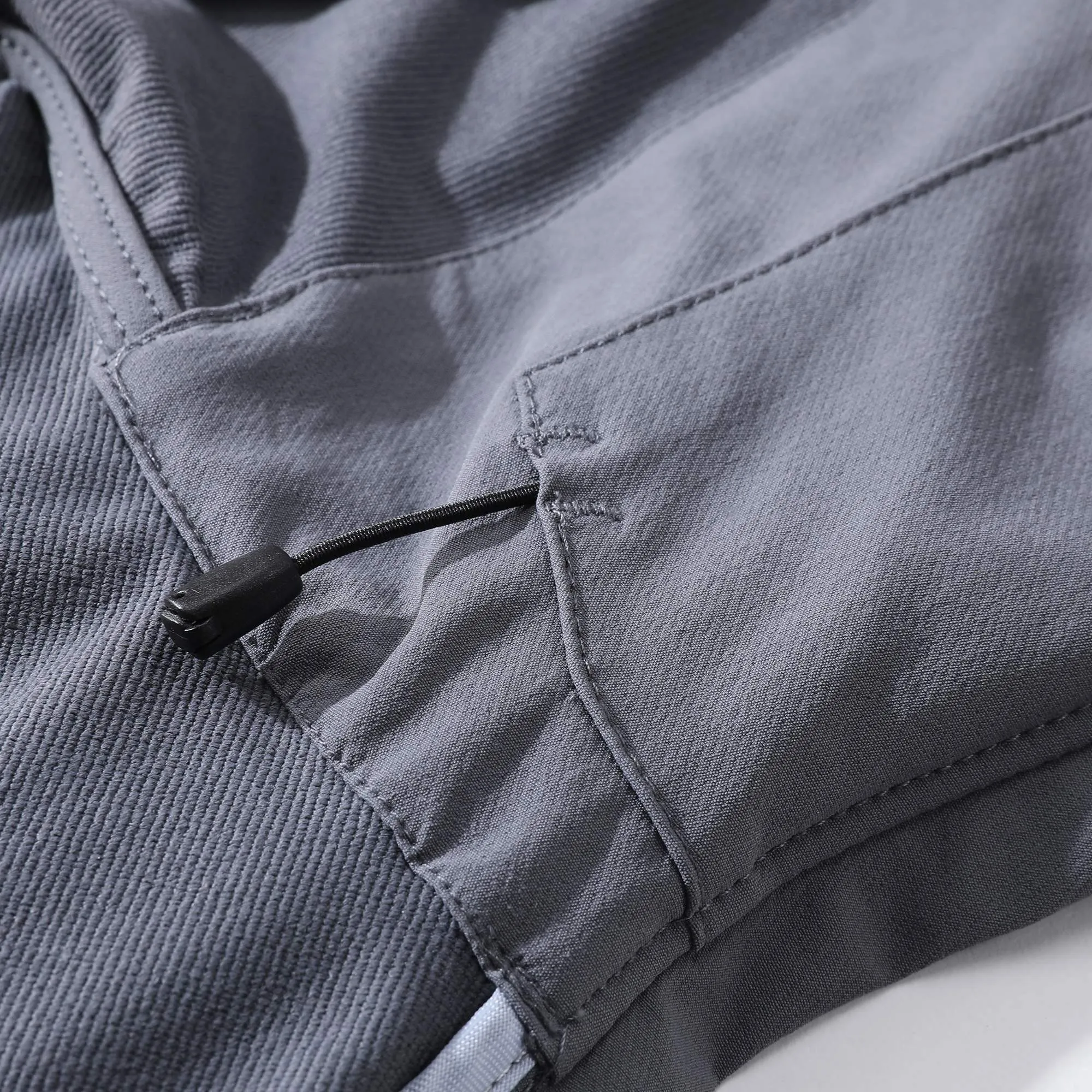 Arcteryx Gamma hoody GAMMASeries 。 ！【 ， 】 、Breathable GAMMA ，Breathable Wear-Resistant。Wee Burly ， / / ， DWR ， ， ， ，E 3D ， ， ， Breathable ， ， ， ， Velcro® ， ， In Stock :Light Gray，Khaki， ， ， ，Navy Blue，Black Size:S M L XL XXL 3XL Size Ｓ： 66 106 45 61 M： 68 110 46 62 L： 70 114 48 64 XL： 72 118 50 65 2XL: 74 122 52 66 3XL: 77 126 42 67 ： 90 -120 S 125 -140 M 145 -155 L 160 -165 XL 170 -180 2XL 185 -190 3XL Size ， ， 1-2CM